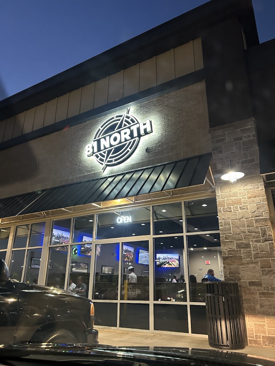 81 North Kitchen And Tap Photos 2